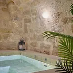Hotel Hôtel Joséphine by Happyculture