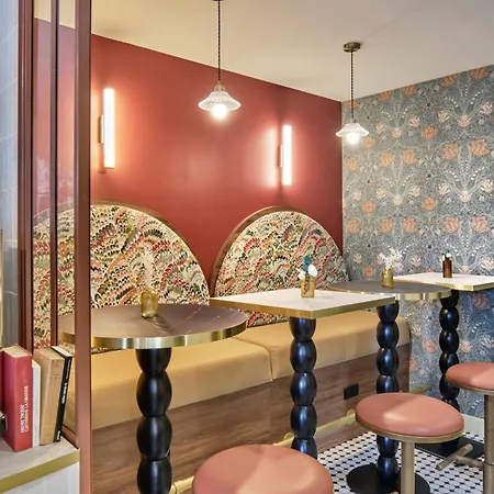 Josephine By Happyculture 4*