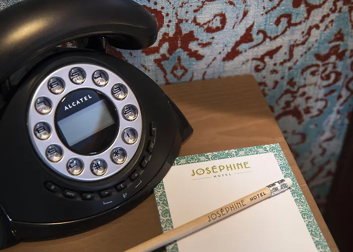 Hotel Joséphine By Happyculture 4*