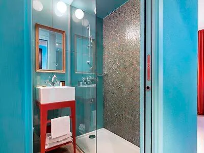Joséphine By Happyculture Hotel París